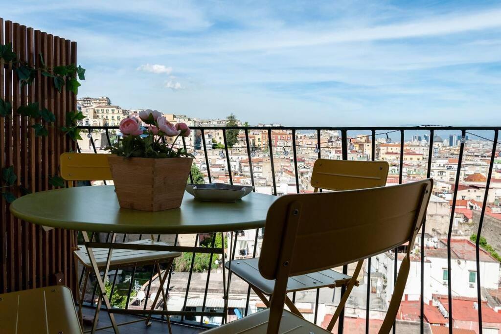Olivella21 Luxury Apartment Montesanto Napoli Dış mekan fotoğraf